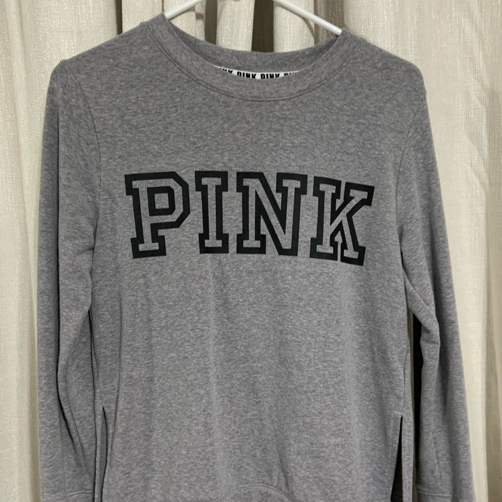 Victoria’s Secret PINK Grey Long Sleeve shirt XS
